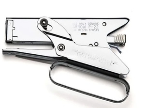 ARROW #P-22 STAPLE PLIER